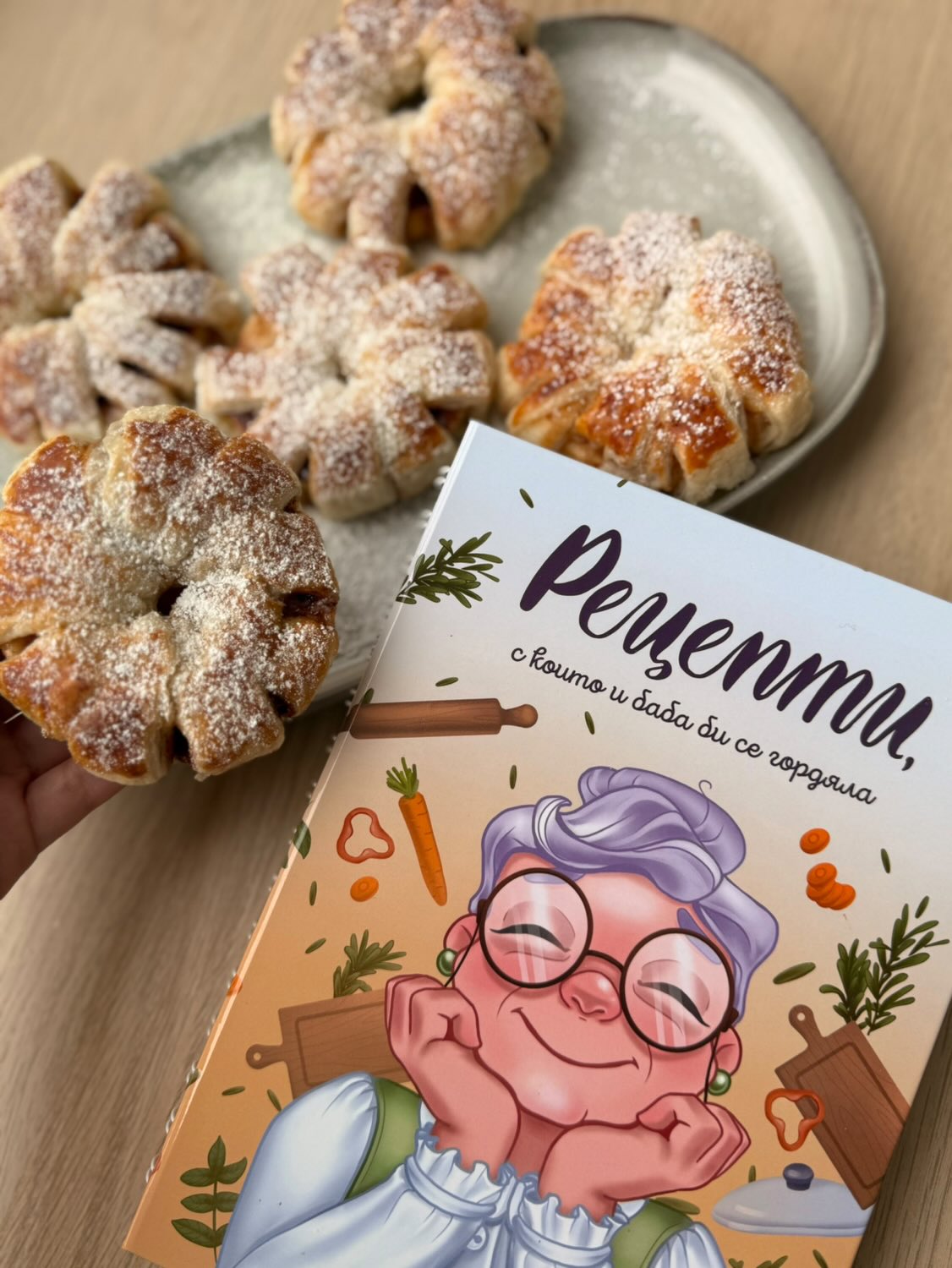 🍎 Супер бързи щрудел-понички с ябълки – ароматът на есента в едно хапване